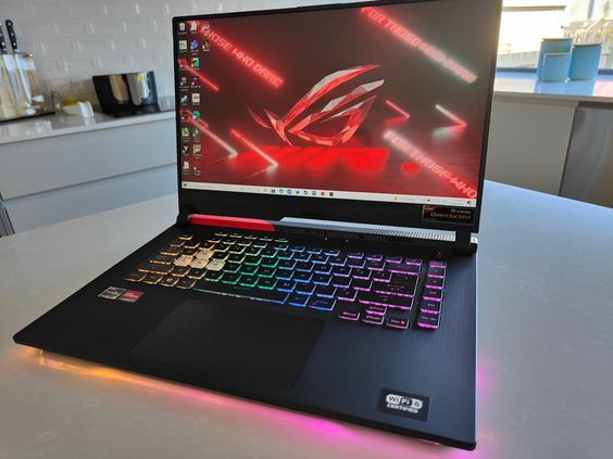 ASUS ROG Strix G15 Advantage Edition: the “affordable” gaming laptop with a kick