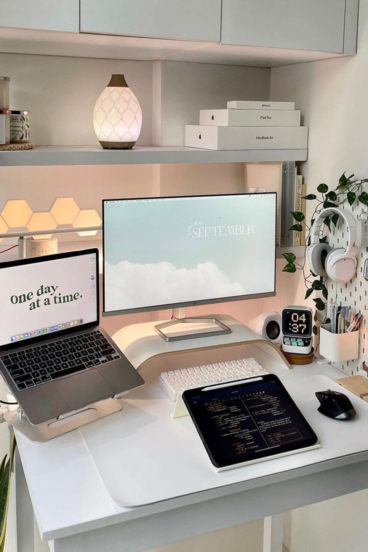 20+ Aesthetic Desk Setup Ideas – The Best Home Office Décor Ideas